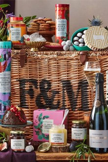 The Fortnum's Classic Christmas Hamper